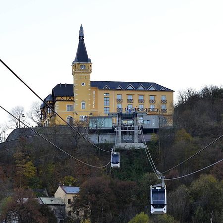 Hotel Vetruse Ústí nad Labem Dış mekan fotoğraf